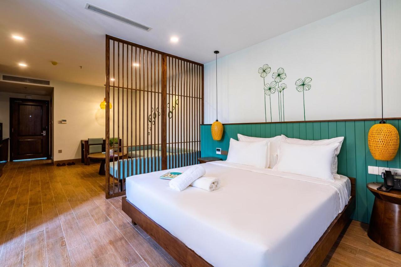 Sea Breeze Condotel Danang Esterno foto
